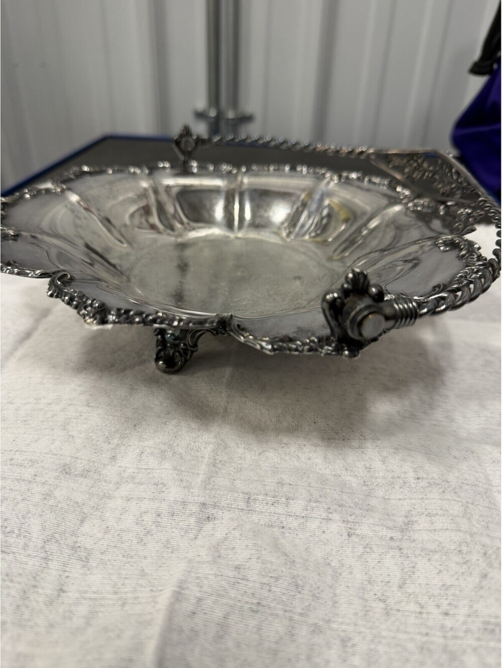 Antique Meriden Rogers Bros Silverplate Footed Basket #426 Swing Handle Oak Leaf